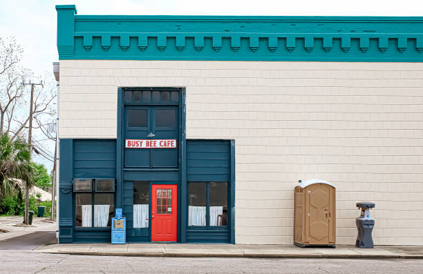Best Portable restroom trailer rental  in Roan Mountain, TN
